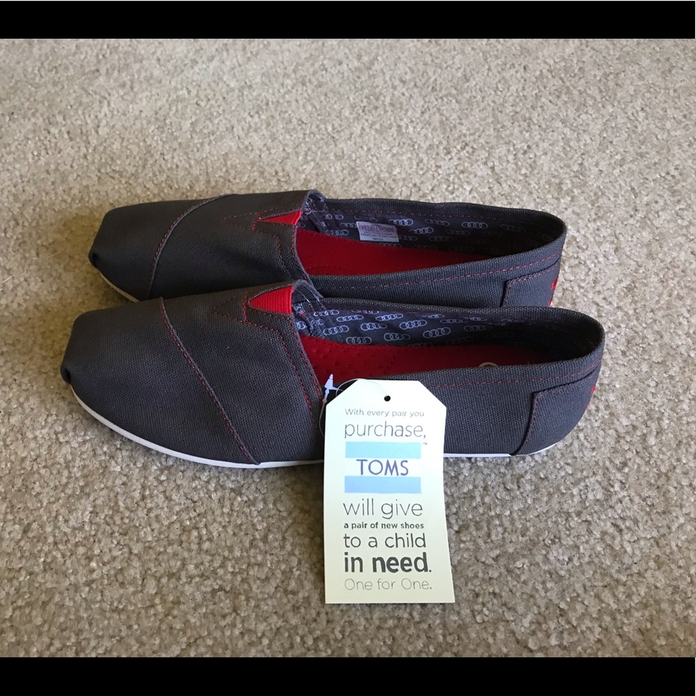 Limited edition Audi Toms NWT